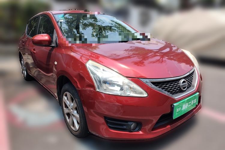 Used Nissan Tiida 2013 1.6L CVT Cool Cafe Edition Front Right 45 Deg