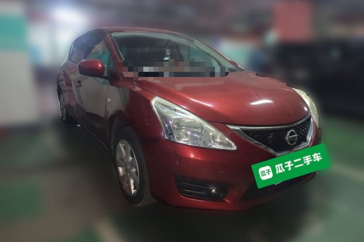 Used Nissan Tiida 2013 1.6L CVT Cool Cafe Edition Front Right 45 Deg