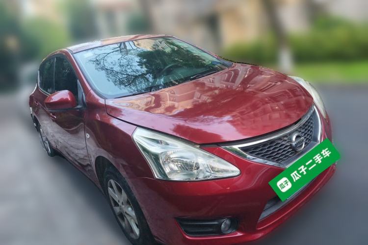 Used Nissan Tiida 2013 1.6L CVT Cool Cafe Edition Front Right 45 Deg