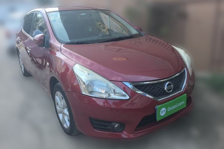Used Nissan Tiida 2013 1.6L CVT Cool Cafe Edition Front Right 45 Deg
