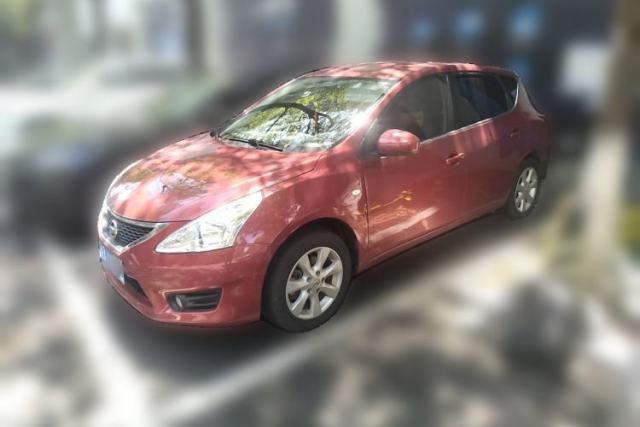 Nissan Tiida 2013 1.6L CVT Cool Cafe Edition usado