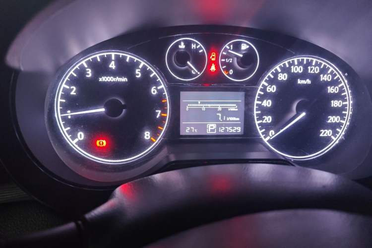 Used Nissan Tiida 2013 1.6L CVT Cool Cafe Edition Instrument Cluster