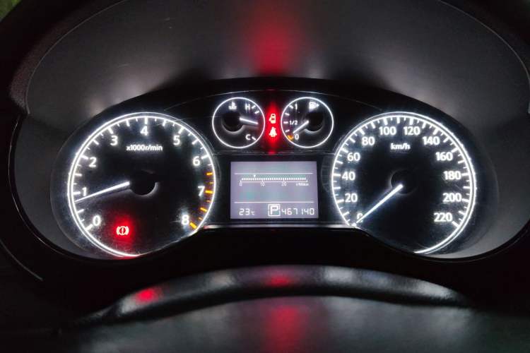 Used Nissan Tiida 2013 1.6L CVT Cool Cafe Edition Instrument Cluster