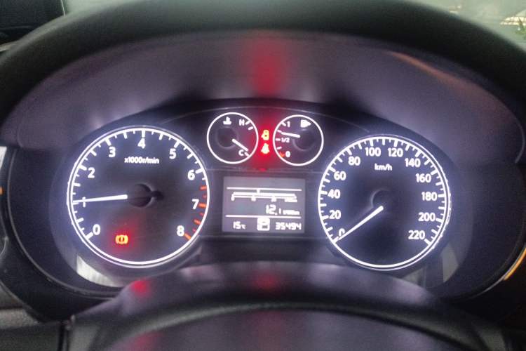 Used Nissan Tiida 2013 1.6L CVT Cool Cafe Edition Instrument Cluster