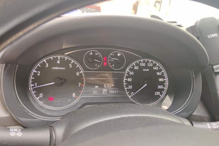 Used Nissan Tiida 2013 1.6L CVT Cool Cafe Edition Instrument Cluster