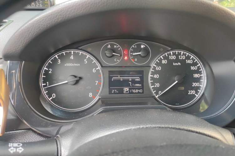 Used Nissan Tiida 2013 1.6L CVT Cool Cafe Edition Instrument Cluster