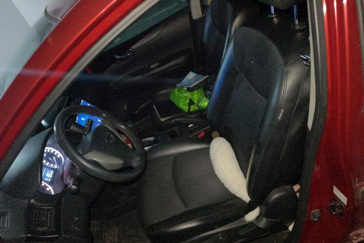 Used Nissan Tiida 2013 1.6L CVT Cool Cafe Edition Left Front Seat
