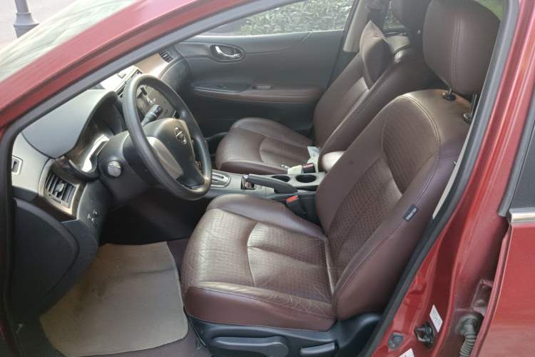 Used Nissan Tiida 2013 1.6L CVT Cool Cafe Edition Left Front Seat