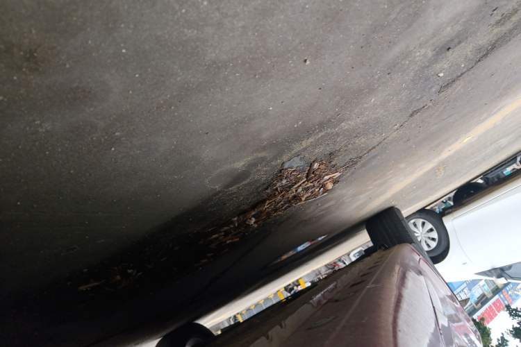 Used Nissan Tiida 2013 1.6L CVT Cool Cafe Edition Left Side Sill