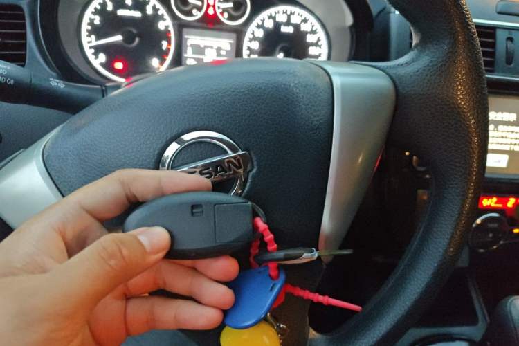 Used Nissan Tiida 2013 1.6L CVT Cool Cafe Edition Vehicle Key