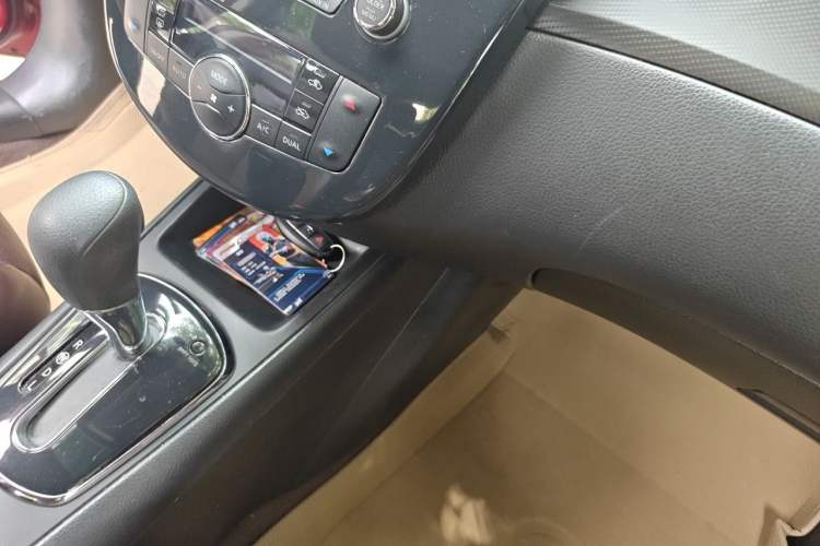 Used Nissan Tiida 2013 1.6L CVT Cool Cafe Edition Vehicle Key