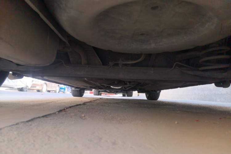 Used Nissan Tiida 2013 1.6L CVT Cool Cafe Edition Chassis Rear