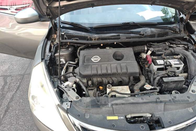 Used Nissan Tiida 2013 1.6L CVT Cool Cafe Edition Engine Bay Right