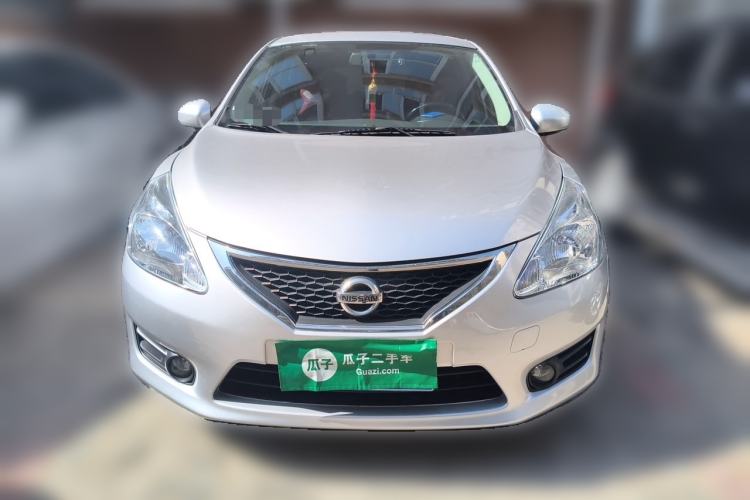 Used Nissan Tiida 2013 1.6L CVT Cool Cafe Edition Front