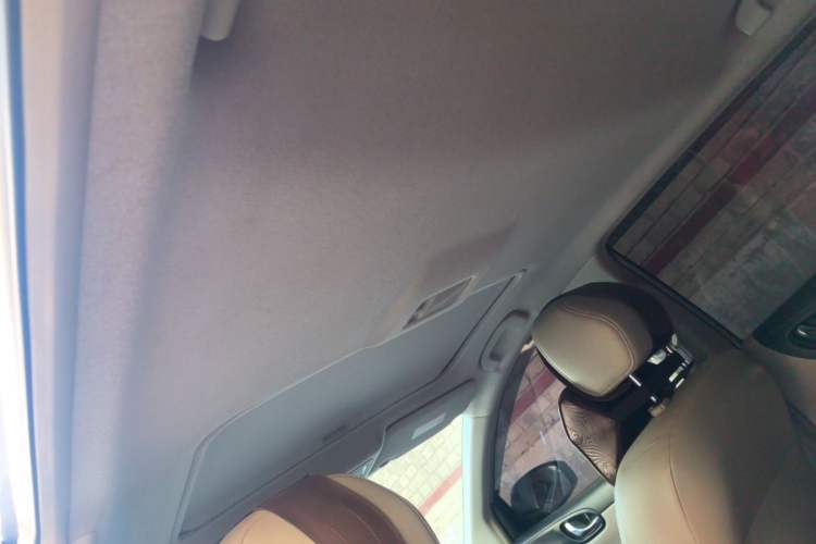 Used Nissan Tiida 2013 1.6L CVT Cool Cafe Edition Headliner