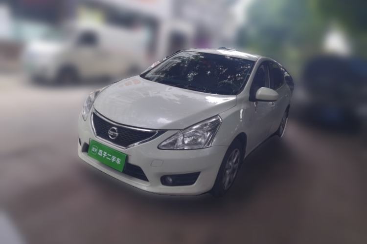 Used Nissan Tiida 2013 1.6L CVT Cool Cafe Edition Guazi used car, China used car export, Used car for sale, Used cars, Cheapest cars for sale