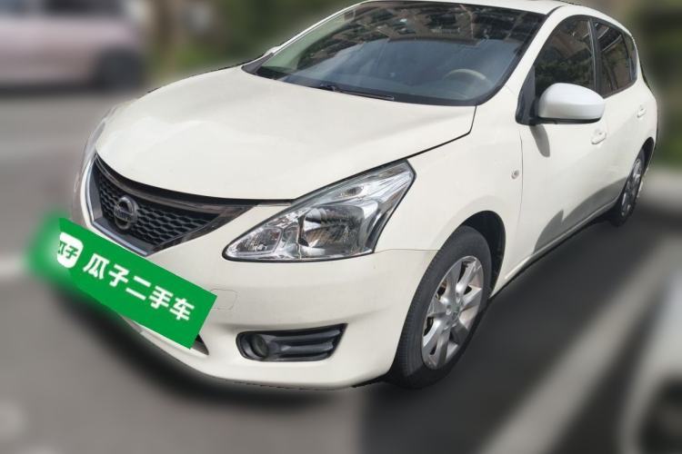 Używany Nissan Tiida 2013 1.6L CVT Cool Cafe Edition Guazi used car, China used car export, Used car for sale, Used  cars, Cheapest cars for sale