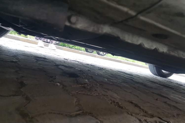 Used Nissan Tiida 2013 1.6L CVT Cool Cafe Edition Chassis Front Left