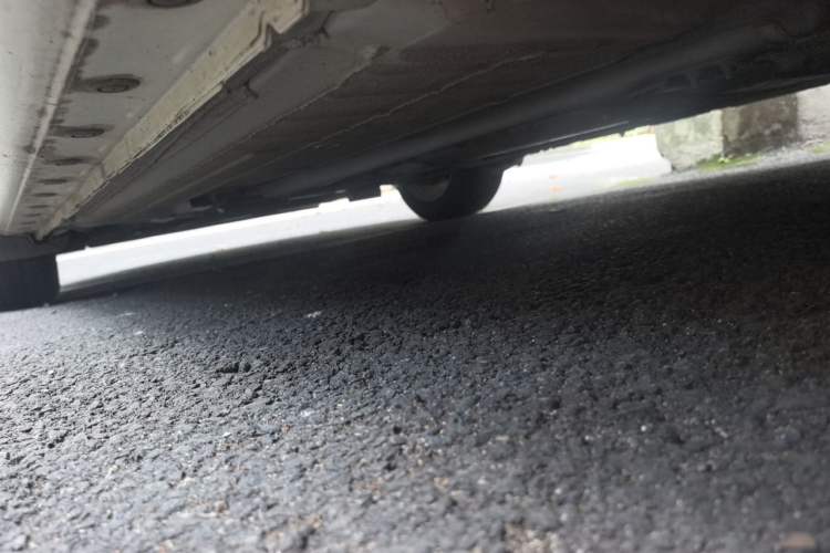 Used Nissan Tiida 2013 1.6L CVT Cool Cafe Edition Chassis Front Left