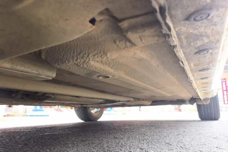 Used Nissan Tiida 2013 1.6L CVT Cool Cafe Edition Chassis Front Left