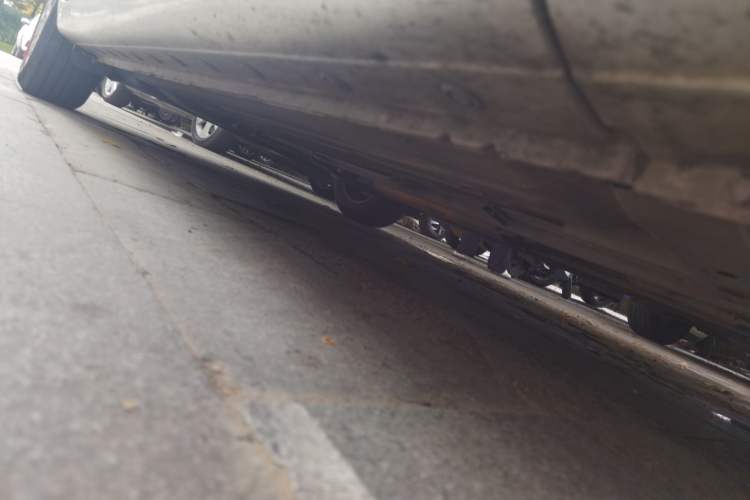 Used Nissan Tiida 2013 1.6L CVT Cool Cafe Edition Chassis Front Right
