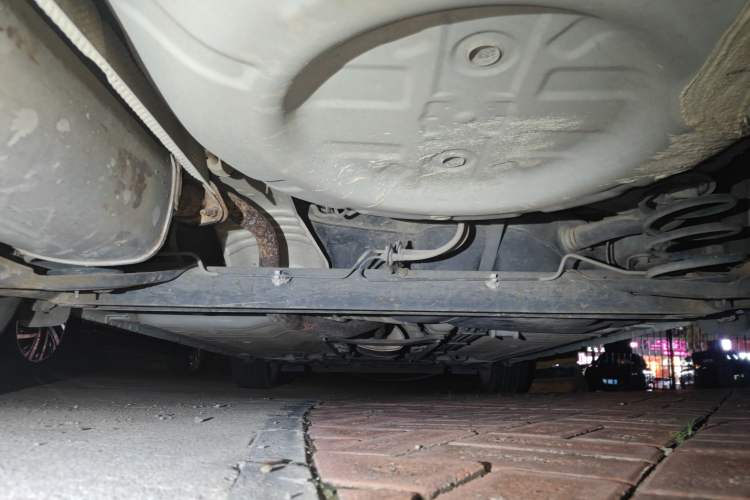 Used Nissan Tiida 2013 1.6L CVT Cool Cafe Edition Chassis Rear