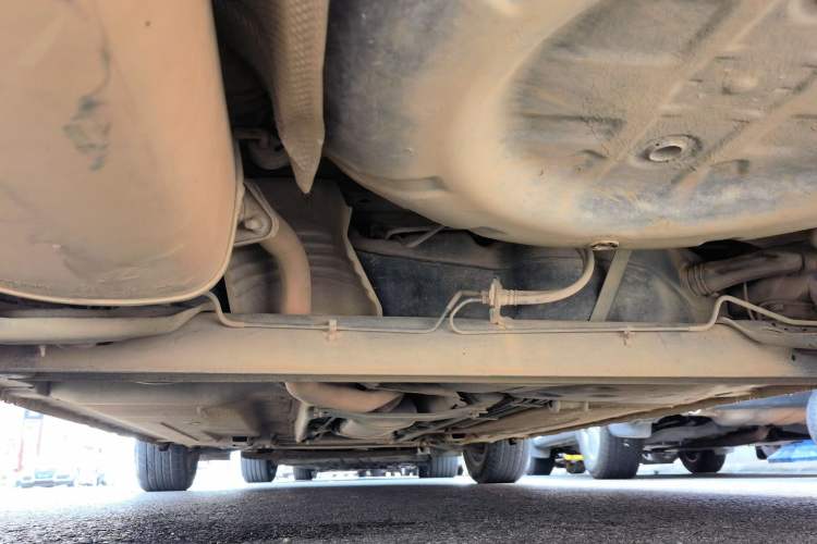 Used Nissan Tiida 2013 1.6L CVT Cool Cafe Edition Chassis Rear