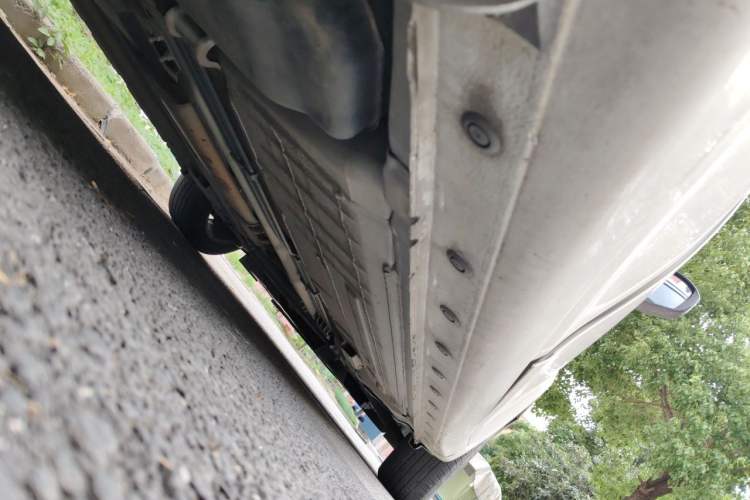 Used Nissan Tiida 2013 1.6L CVT Cool Cafe Edition Chassis Rear Right