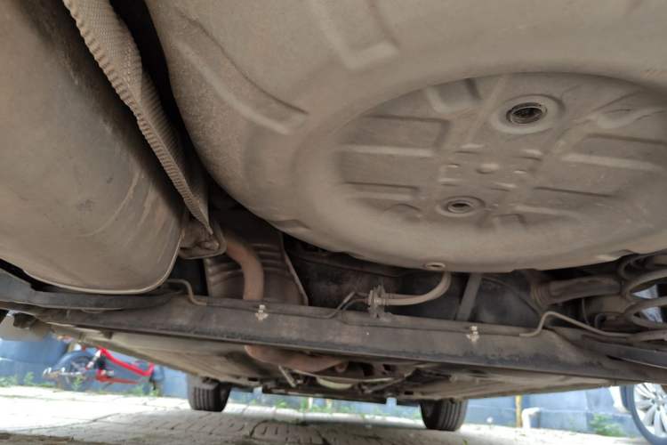 Used Nissan Tiida 2013 1.6L CVT Cool Cafe Edition Chassis Rear