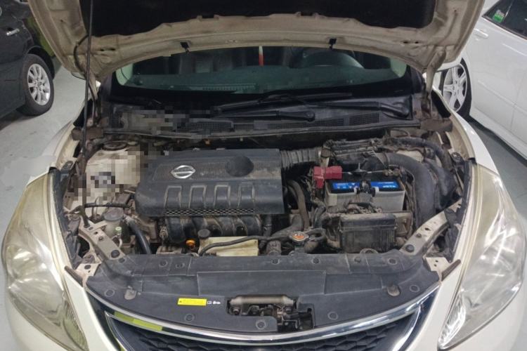 Used Nissan Tiida 2013 1.6L CVT Cool Cafe Edition Engine Bay