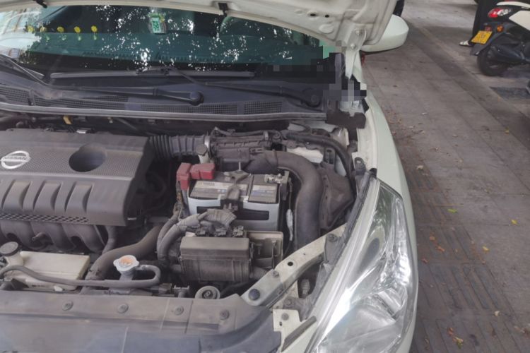 Used Nissan Tiida 2013 1.6L CVT Cool Cafe Edition Engine Bay Left