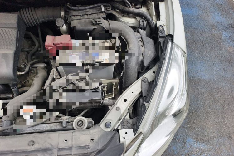 Used Nissan Tiida 2013 1.6L CVT Cool Cafe Edition Engine Bay Left