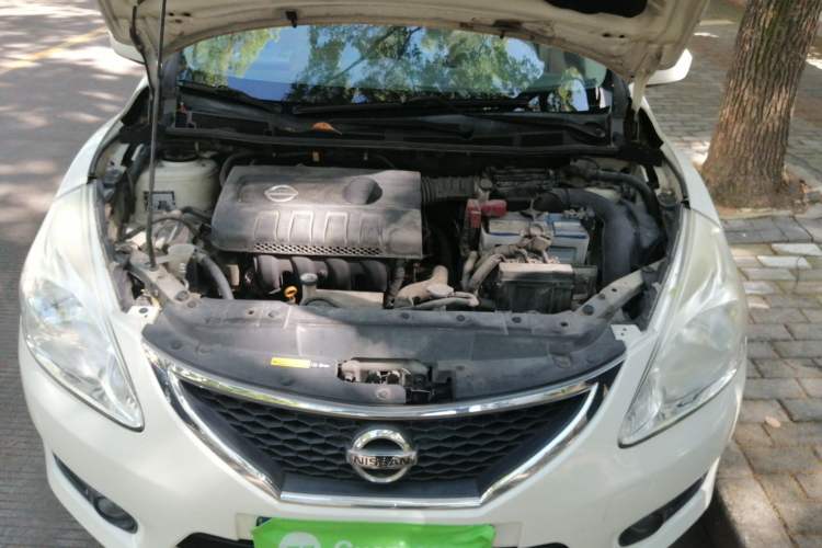 Used Nissan Tiida 2013 1.6L CVT Cool Cafe Edition Engine Bay