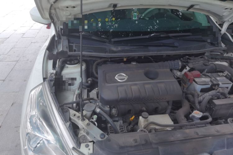 Used Nissan Tiida 2013 1.6L CVT Cool Cafe Edition Engine Bay Right
