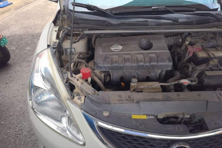 Used Nissan Tiida 2013 1.6L CVT Cool Cafe Edition Engine Bay Right