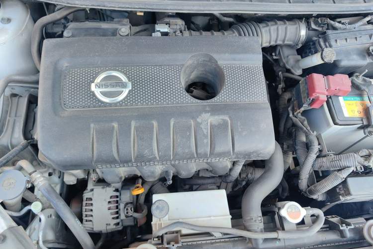 Used Nissan Tiida 2013 1.6L CVT Cool Cafe Edition Engine Bay
