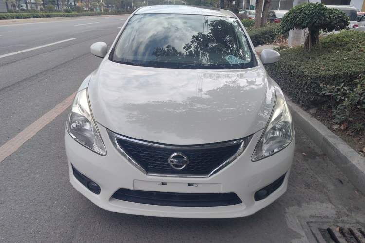 Used Nissan Tiida 2013 1.6L CVT Cool Cafe Edition Exterior 1
