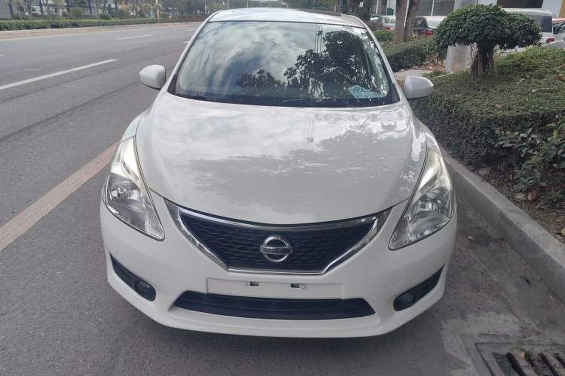 Used Nissan Tiida 2013 1.6L CVT Cool Cafe Edition Exterior 1