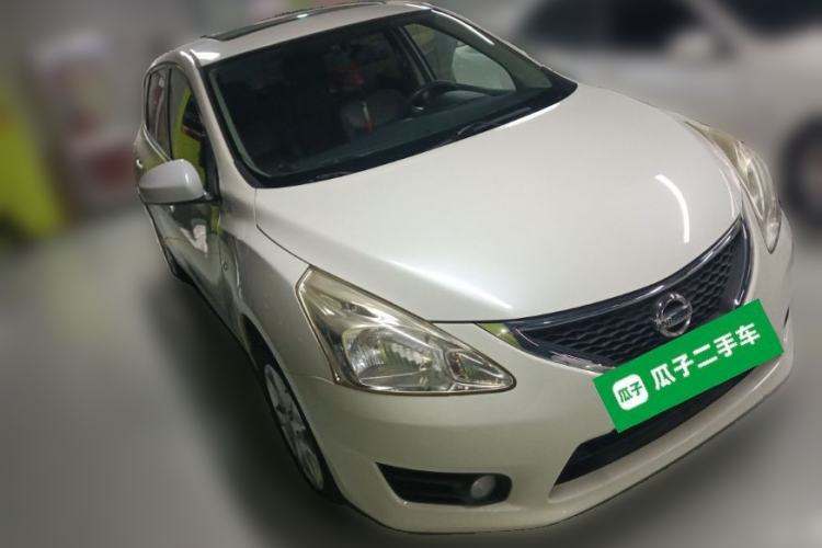 Used Nissan Tiida 2013 1.6L CVT Cool Cafe Edition Front Right 45 Deg