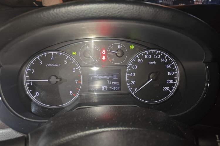 Used Nissan Tiida 2013 1.6L CVT Cool Cafe Edition Instrument Cluster