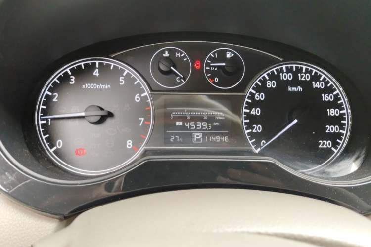 Used Nissan Tiida 2013 1.6L CVT Cool Cafe Edition Instrument Cluster