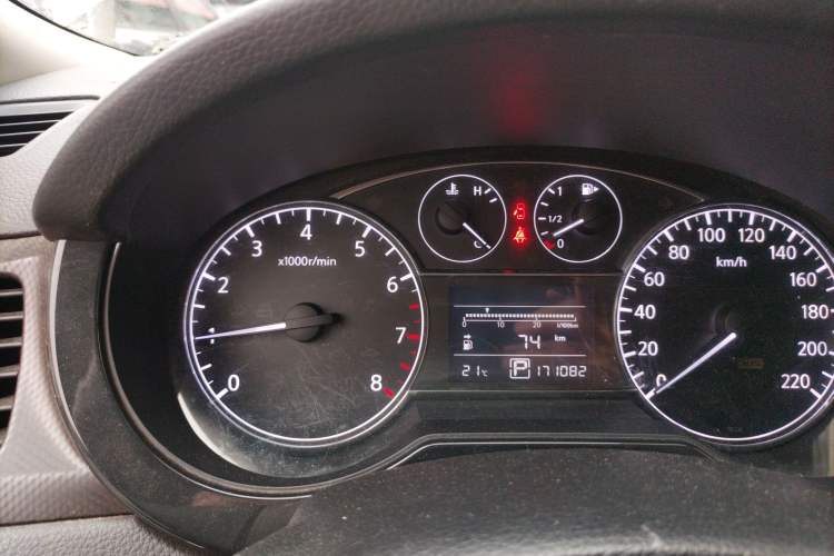 Used Nissan Tiida 2013 1.6L CVT Cool Cafe Edition Instrument Cluster