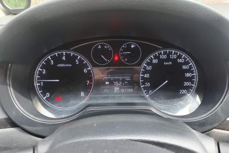 Used Nissan Tiida 2013 1.6L CVT Cool Cafe Edition Instrument Cluster