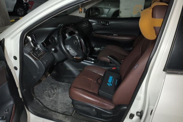 Used Nissan Tiida 2013 1.6L CVT Cool Cafe Edition Left Front Seat