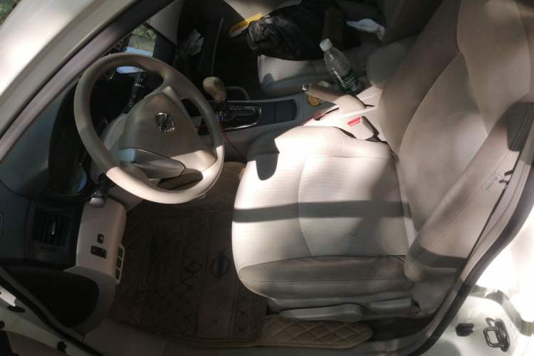 Used Nissan Tiida 2013 1.6L CVT Cool Cafe Edition Left Front Seat