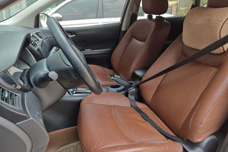 Used Nissan Tiida 2013 1.6L CVT Cool Cafe Edition Left Front Seat
