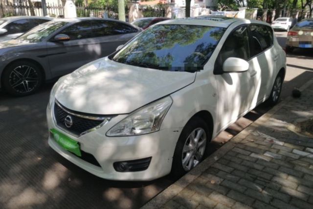 Used Nissan Tiida 2013 1.6L CVT Cool Cafe Edition