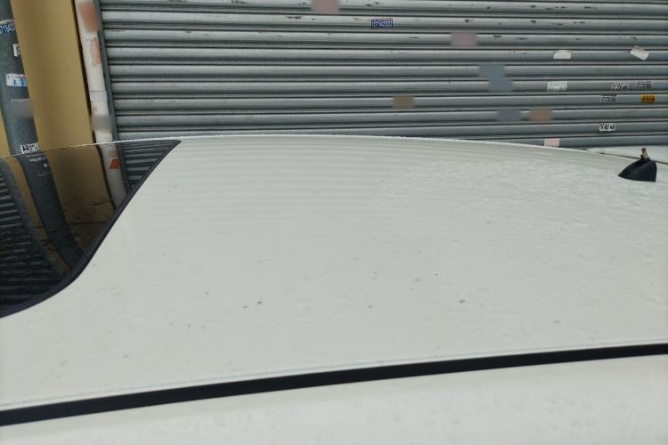 Used Nissan Tiida 2013 1.6L CVT Cool Cafe Edition Roof