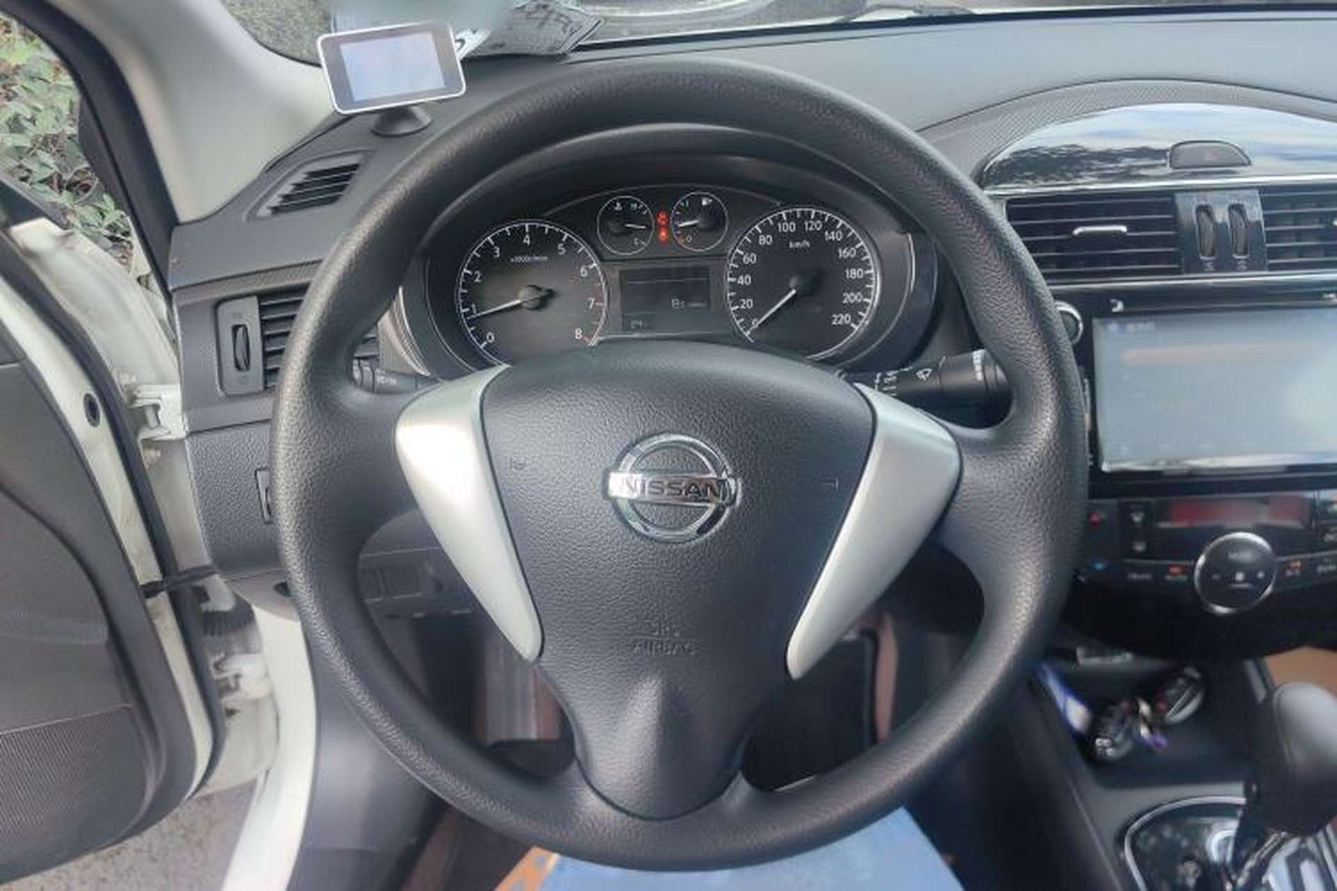 Used Nissan Tiida 2013 1.6L CVT Cool Cafe Edition Steering Wheel