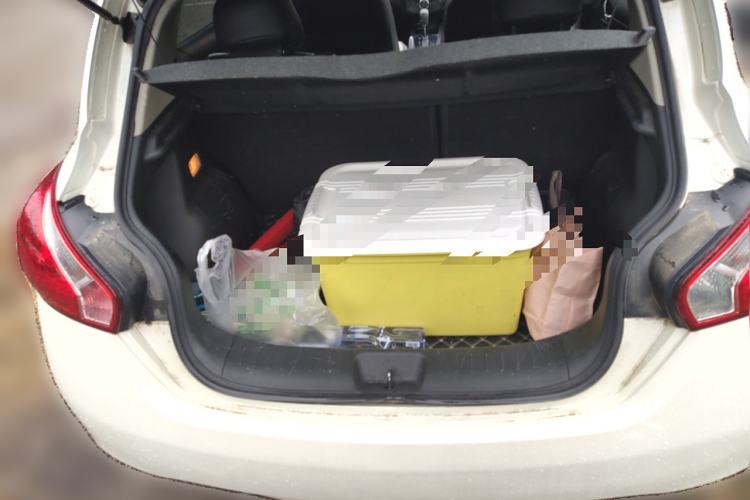Used Nissan Tiida 2013 1.6L CVT Cool Cafe Edition Trunk